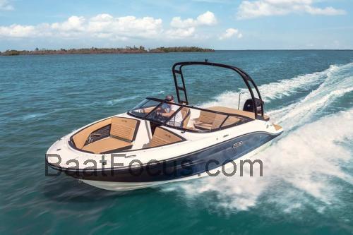 Sea Ray SPX 190 Outboard Spesifikasjoner og anmeldelser